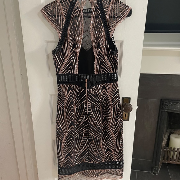 SAYLOR Cocktail Dress Size S - Picture 3 of 4